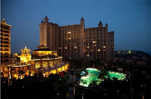 铁犁和耙子区别（铁犁的用途）